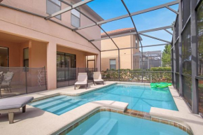 6 bedrooms pool home Gated resort Solterra Resort